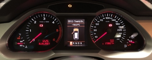 vozidlo2-audi-a6-12.jpg